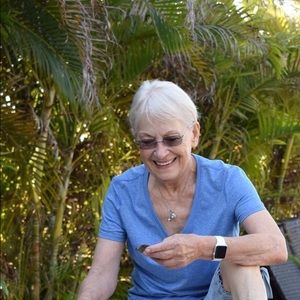 Meet your Posher, Karin